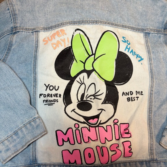 Zara Light Blue Denim Jacket with Pink Embroidered Detail - Picture 5 of 6